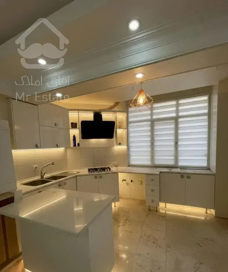 سعادت آباد ۶۳متری ، قابل تبدیل، با کلیه امکانات