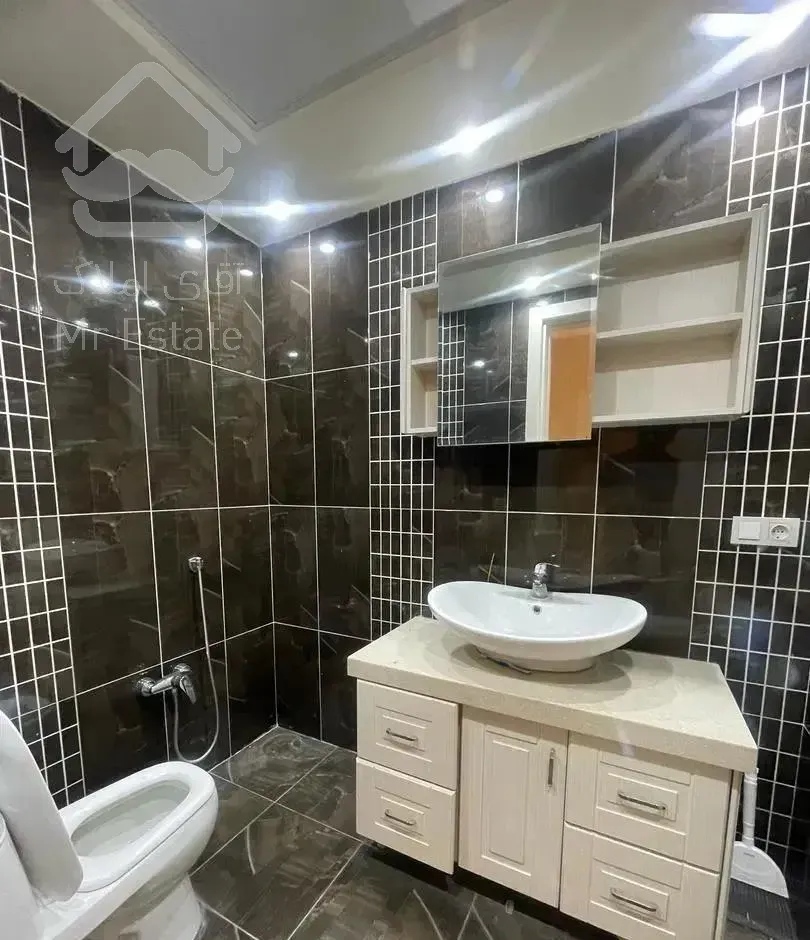 161 متر سه خواب /فرمانیه+تک واحدی