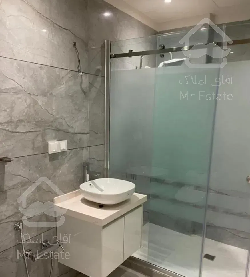 ۱۸۰متر/نوساز مدرن/دو پارکینگ باکس/تاپ لوکیشن