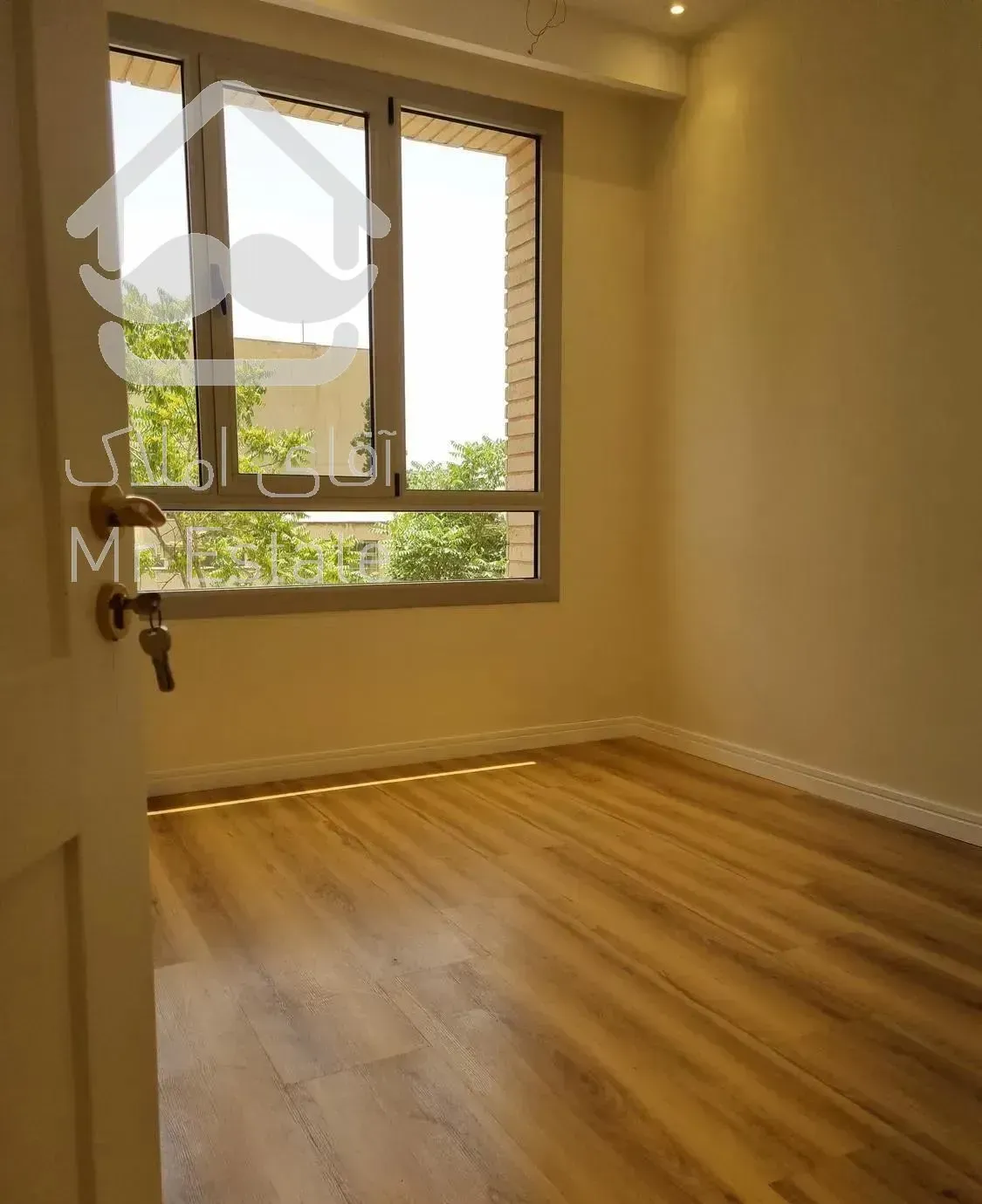 آپارتمان ۱۰۵ متری نوساز دروس