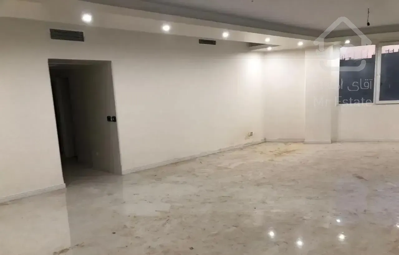 ۱۵۰ متر،سه خوابه کنار گذر امام علی