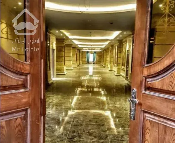 ۶۲ متر برج مجلل بام پونک سالن سرار پرده خور