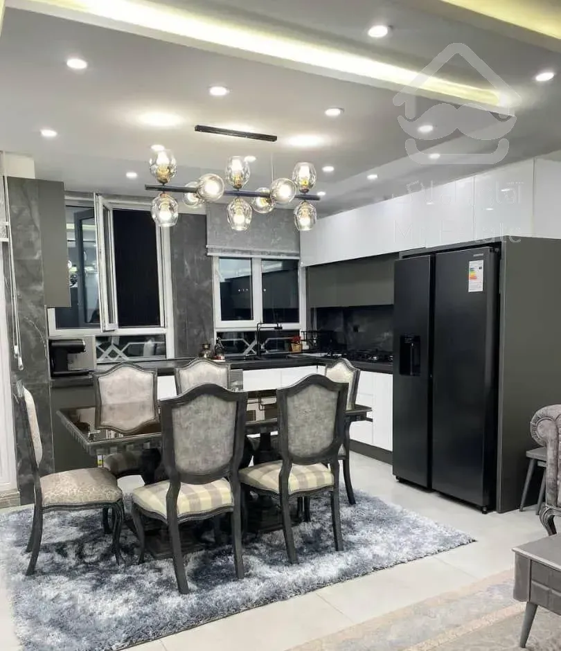 ۹۵متر آلاله شرقی،نیلوفـر