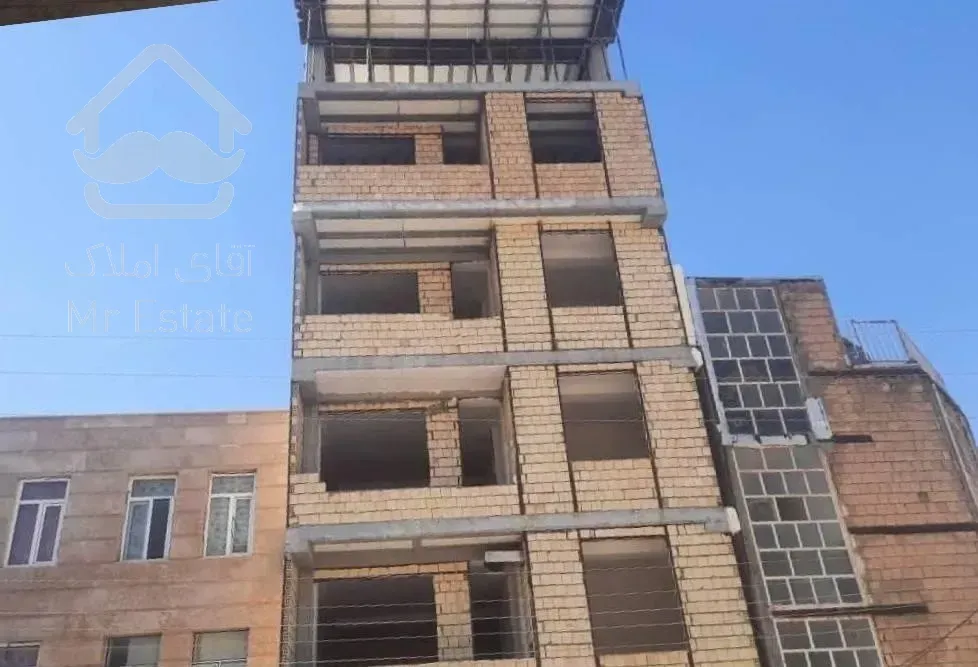 پیش فروش آپارتمان ۱۳۰ متری  پنت هاوس