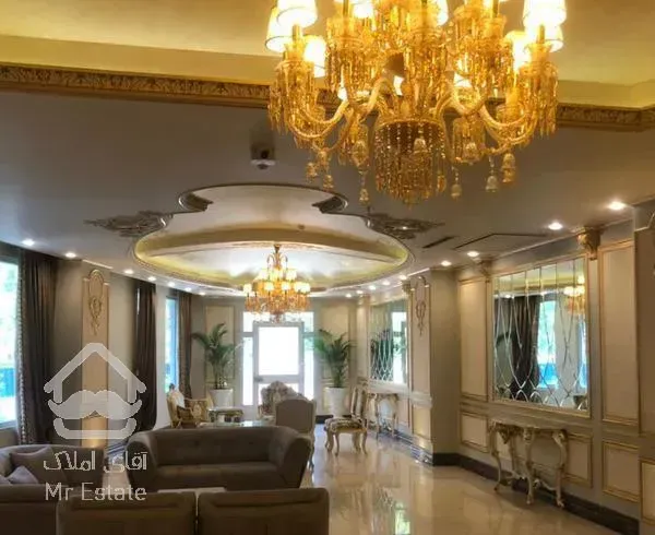 آپارتمان ۲۰۰ متری کامرانیه/۳ پارکینگ سندی