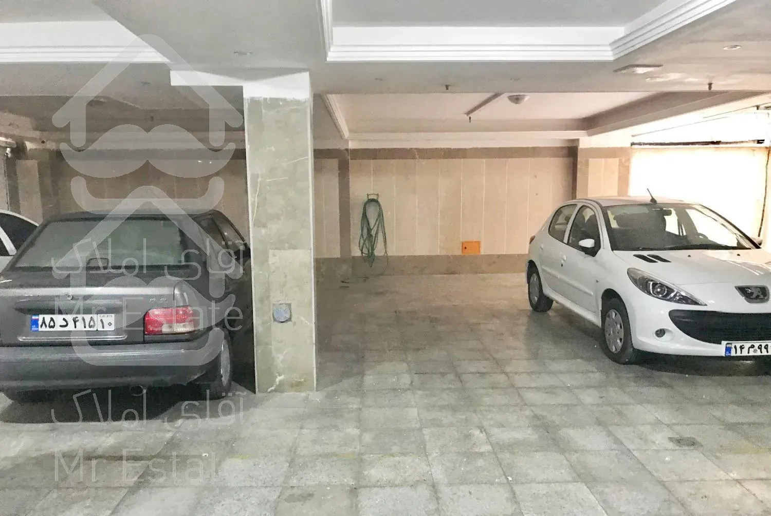 آپارتمان ۱۰۱ متری،فول ،نوساز کلید نخورده،سند آماده