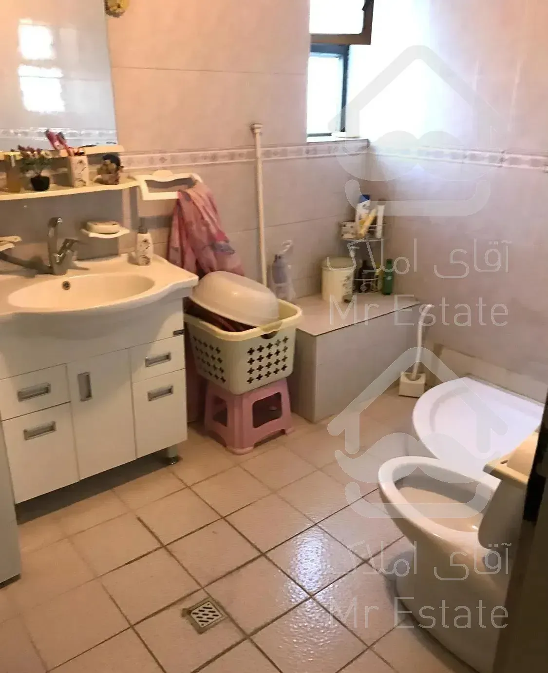 شهرک امید ۲۱۲ متر ۴ خواب طبقات فاز A شمال