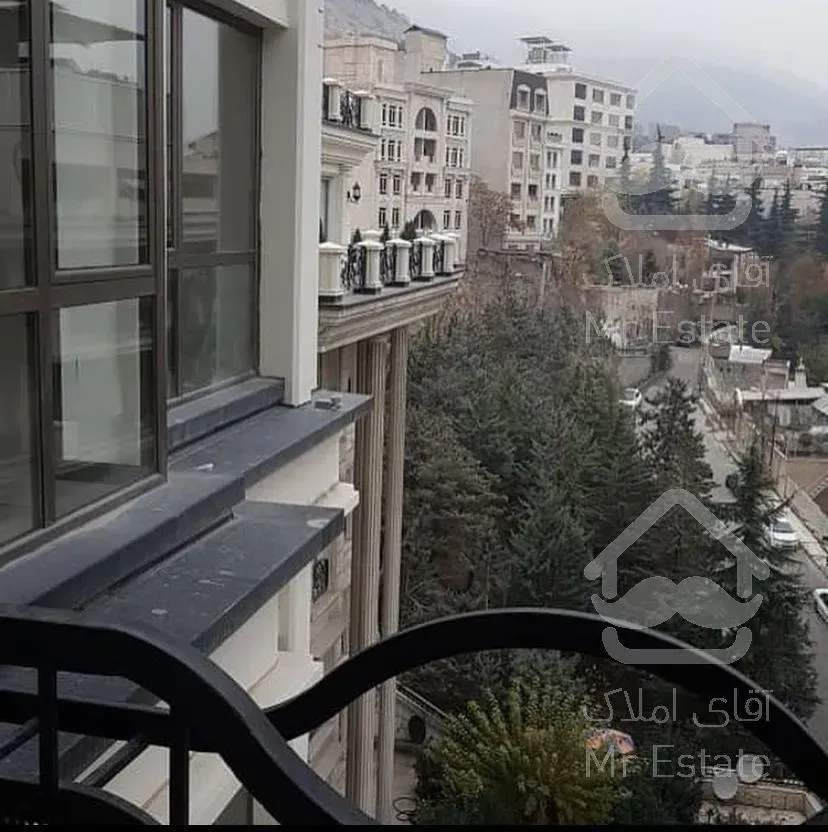 آپارتمان ٢٧٠متری نیاوران