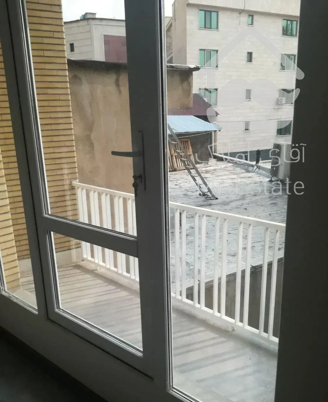 دیباجی جنوبی/ آپارتمان ۱۰۷ متری /دوخواب