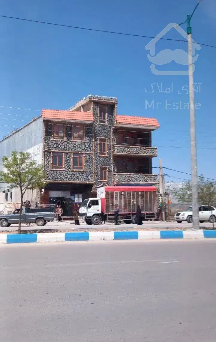 آپارتمان دو خواب 120متری سراب تاوه سرجاده اصلی