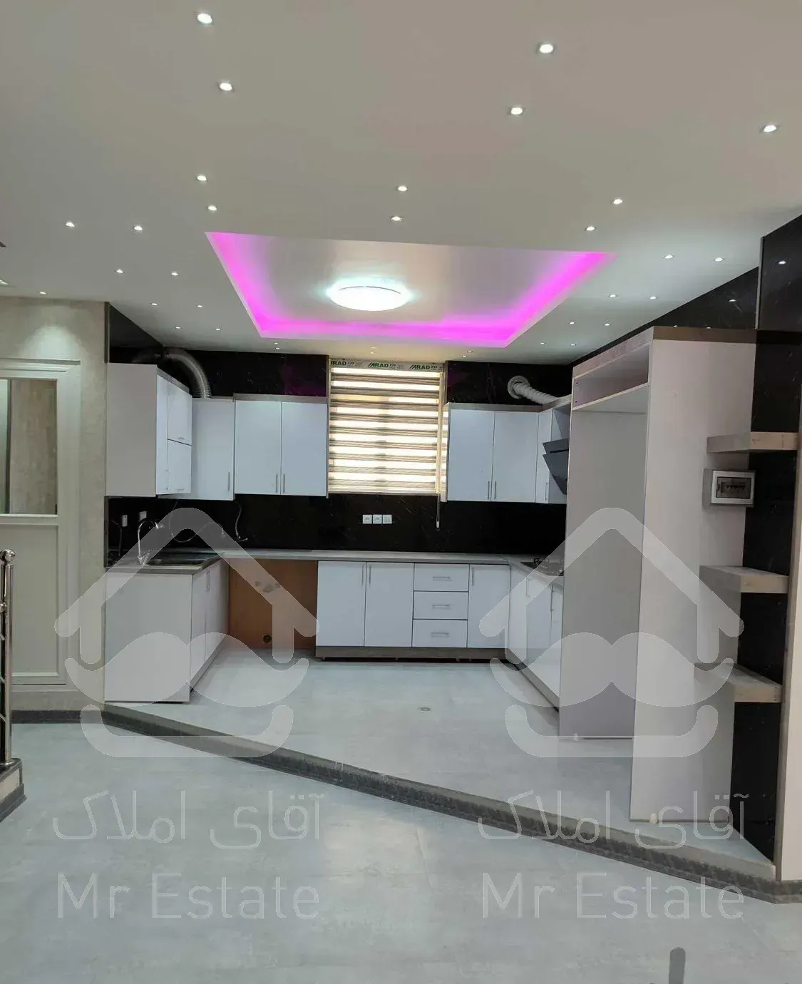 طبقه اول از دو طبقه ویلایی مولانا ۷