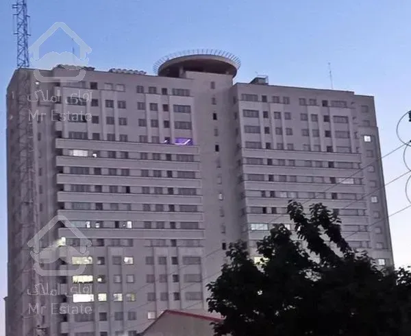 یک واحد آپارتمان در برج منطقه 22