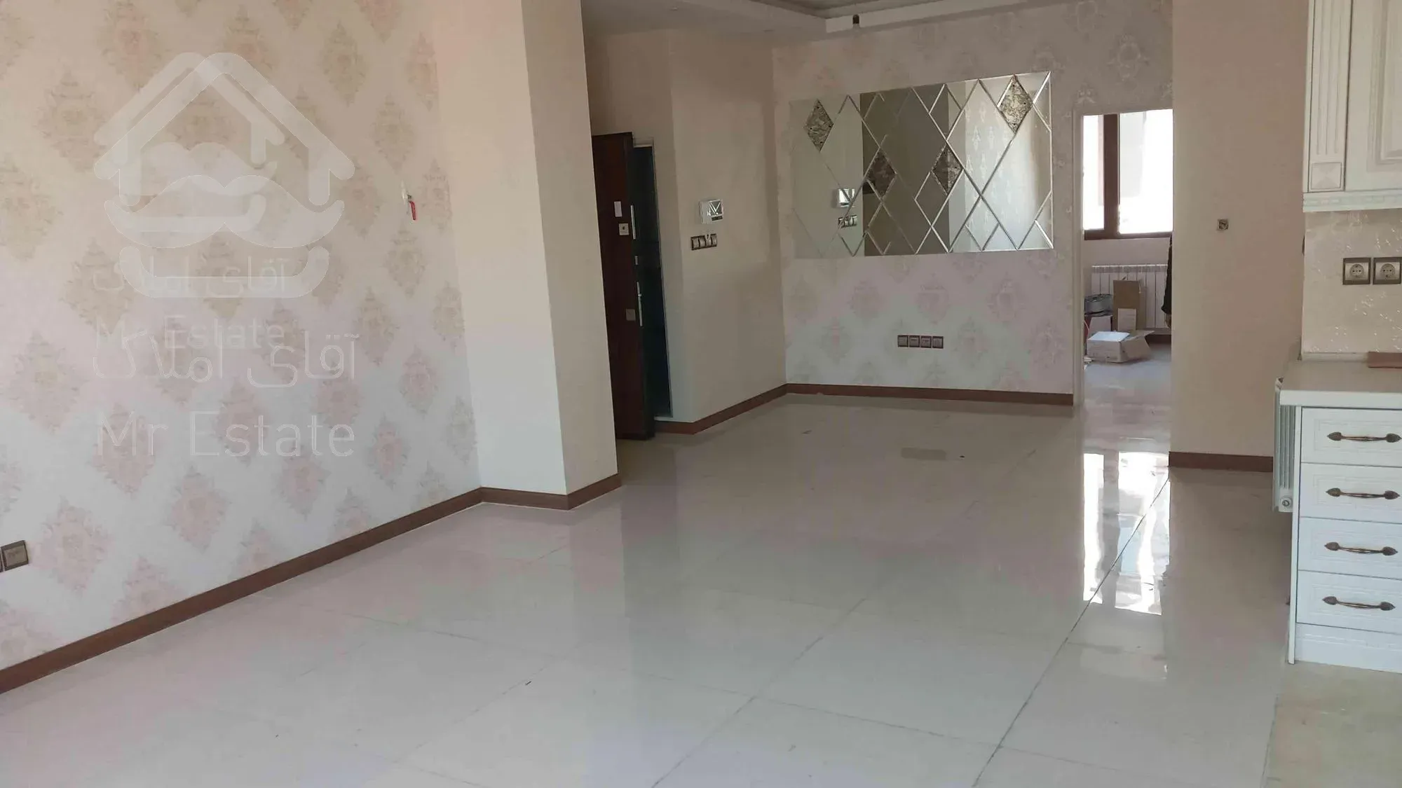 خرید آپارتمان ۸۵متری دوخوابه نوساز فردوس غرب