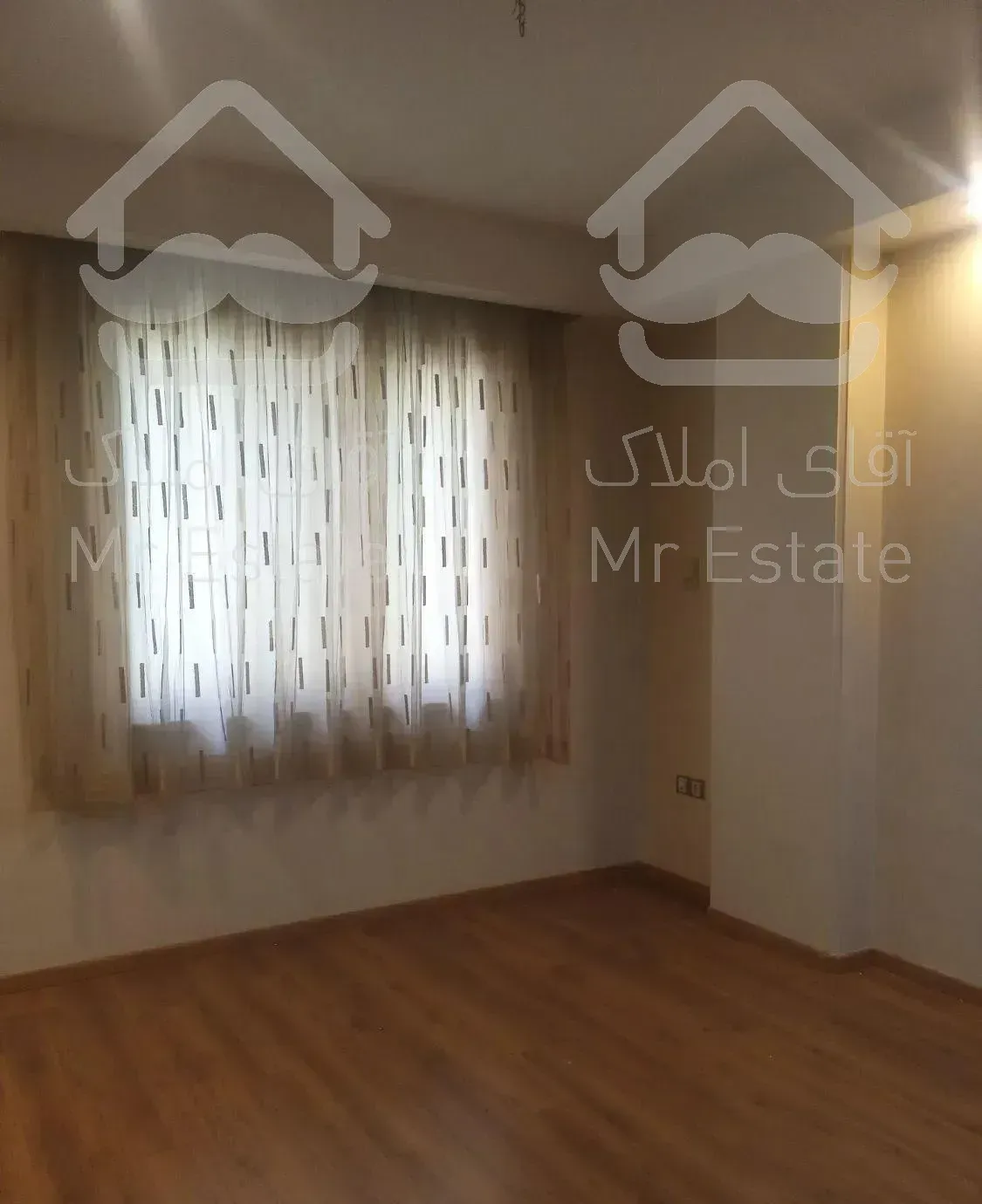 ۱۱۰  متر  ۲خواب  //  فول امکانات // باغ فردوس