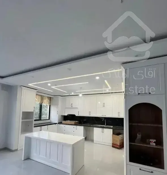 فروش واحد همکف در لوکیشن عالی رز