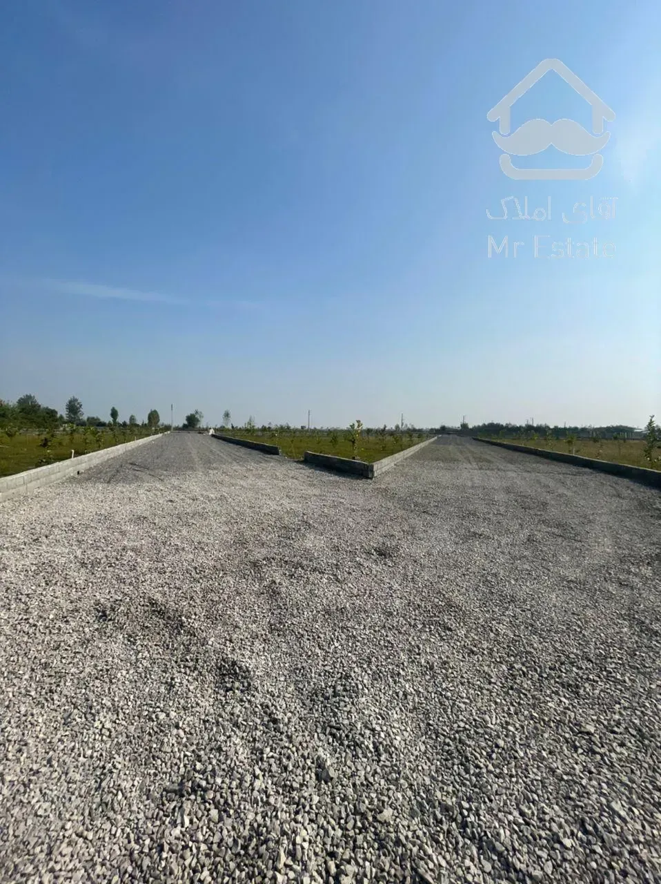 ۷۰۰مترباغ نهال شهرکی