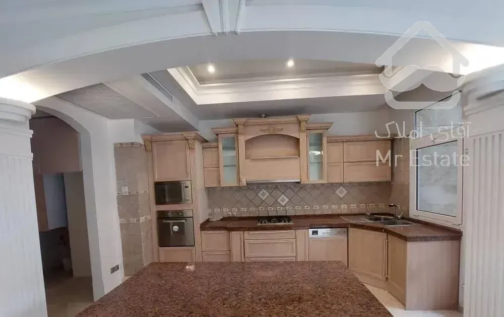 اپارتمان ٤ خواب در فرشته