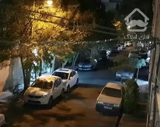 ۶۵ متر ۲ خوابه/ طبقه اول/