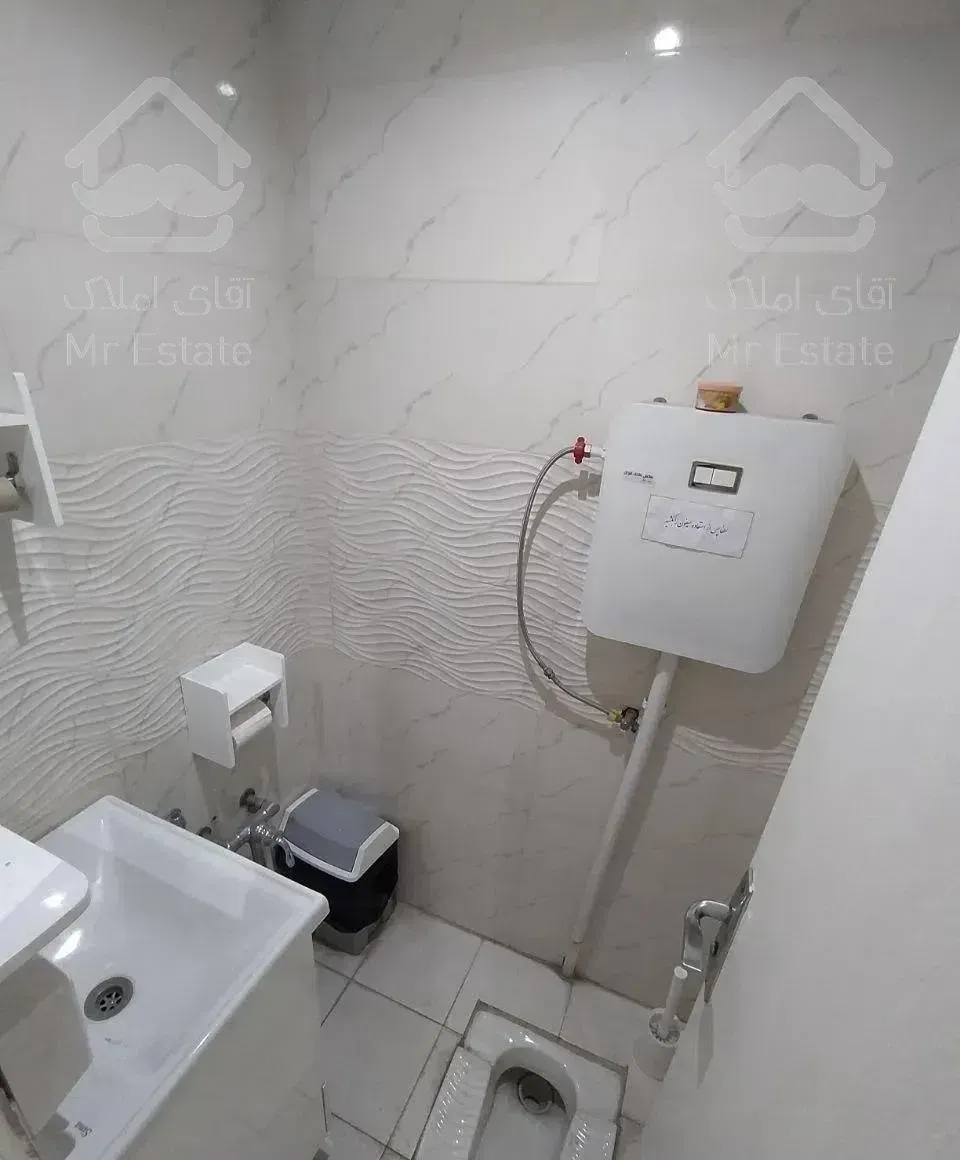 ۱۱۵متر ۲خواب ۳طبقه یکجا شهرک راه آهن