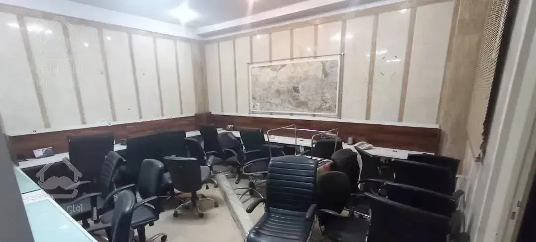 آپارتمان با موقعیت اداری بر خیابون اصلی