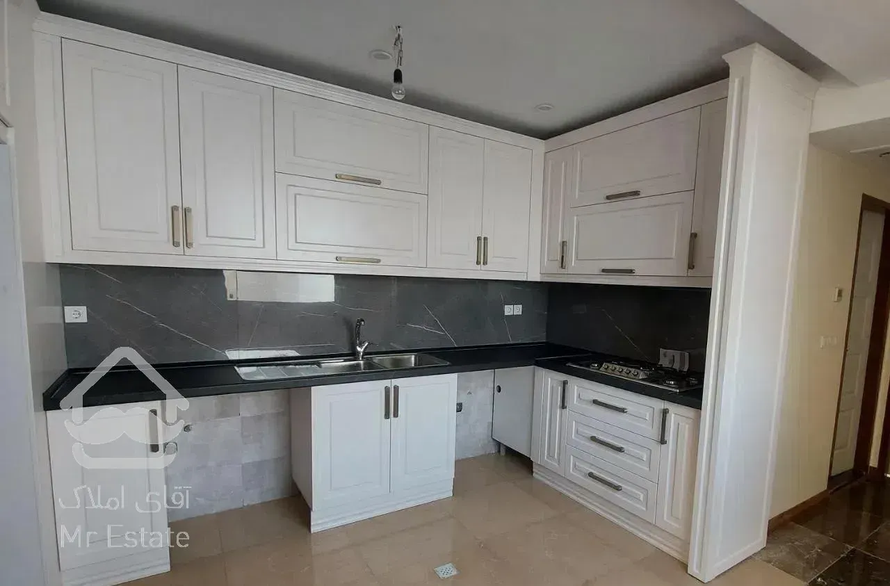 ۱۱۵ متری نوساز فول لارستان