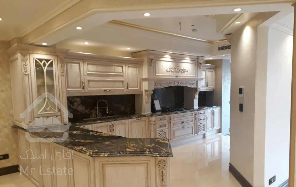 فروش ۲۸۰ متر۴ خواب تکواحدی فول مشاعات فرمانیه شرقی