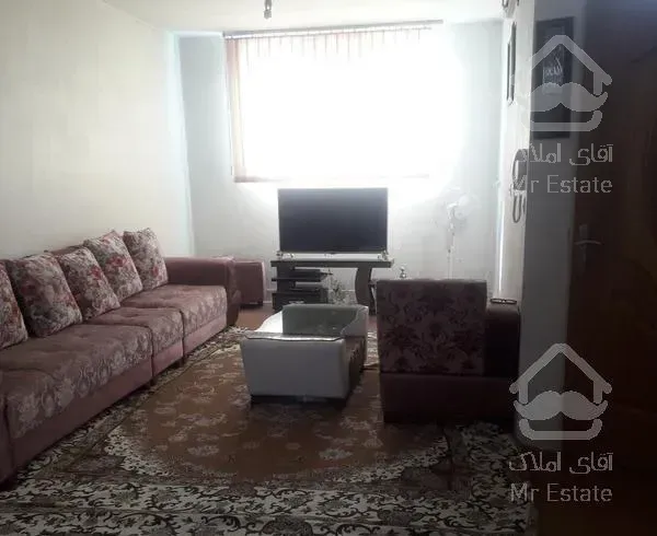 خانه ۳طبقه هر طبقه یک واحد ۷۰متری