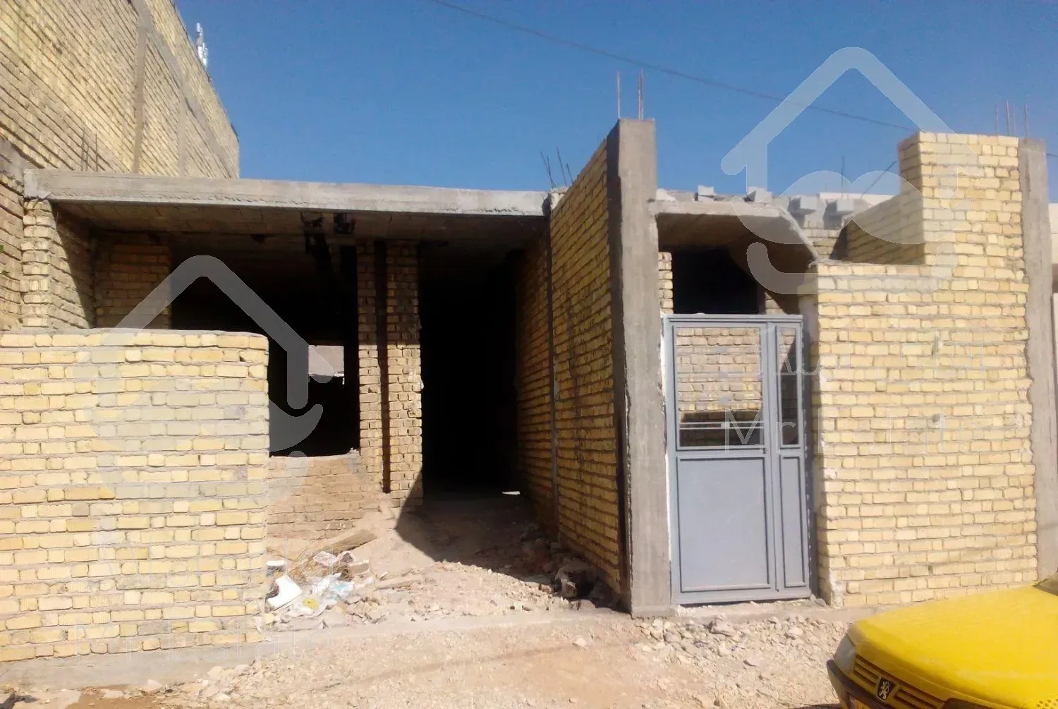 اسکلت سه خواب ،شاپورجان