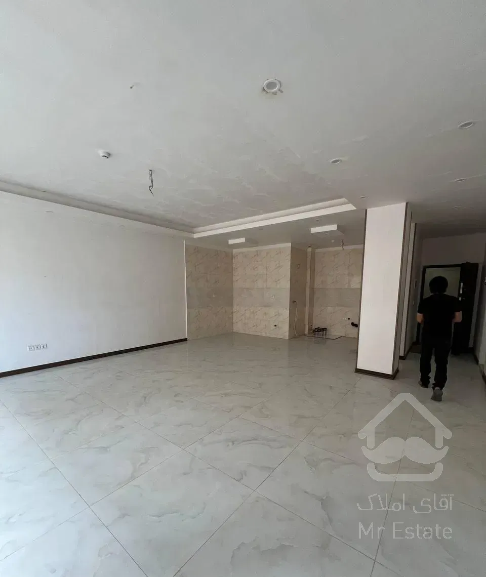 ۱۳۰ متر دوکله/ویو ابدی /نوساز/پارکینگ وانباری