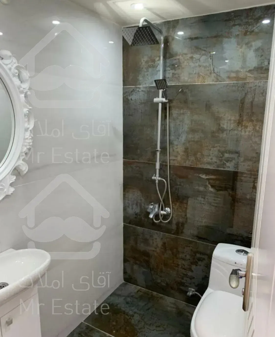 آپارتمان ۱۳۷ متری ۳ خواب دوکله