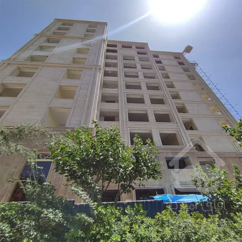 فروش سهام ۱۰ متری چیتگر