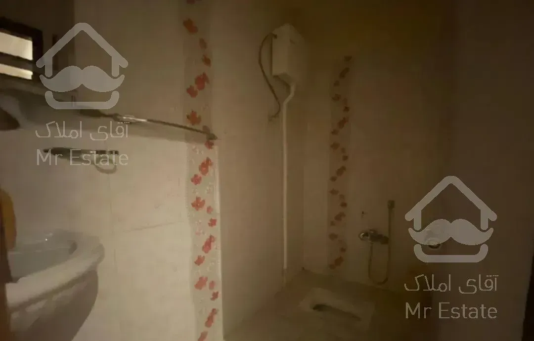 اپارتمان ١٥٠ متری ظفر