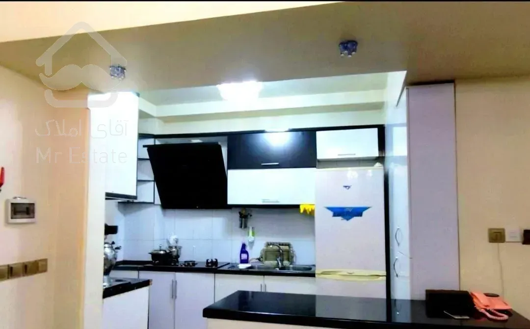 ۵۷متر/تک واحدی/۱۰ ساله/شهرک سینا