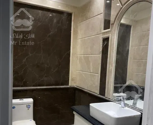 آپارتمان خوش نقشه ۱۶۰ متری