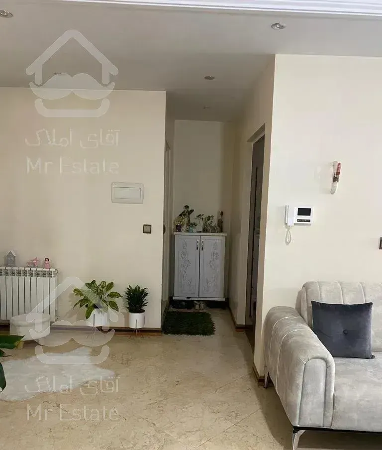 آپارتمان ١١٠ متری شهرزیبا سرو