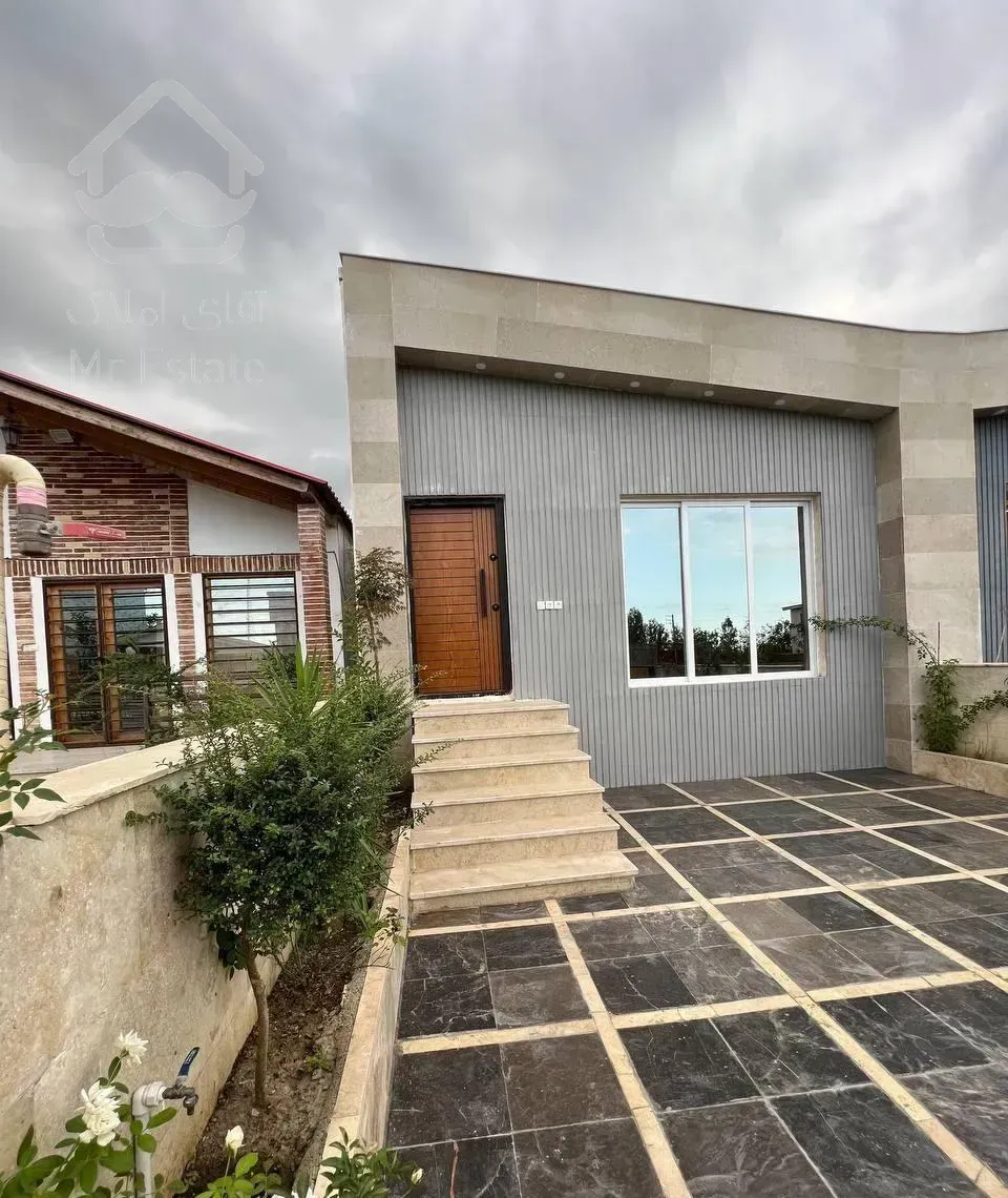 ویلا باغچه ۱۶۰ متر شهرکی سند تک برگ