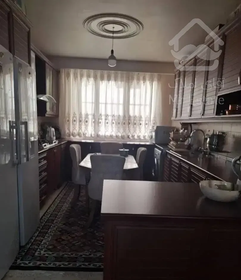 2 خواب *با پارکـیـنـگ انباری * تـک واحد * خوش نقشه