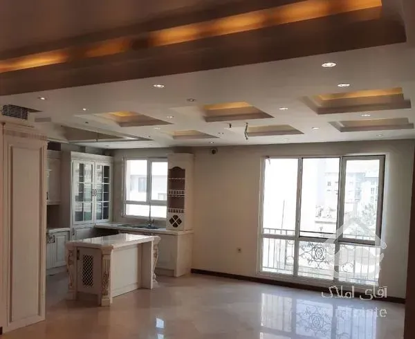 ۱۵۰ متر ،نوساز،۲ پارکینگ ،جکوزی