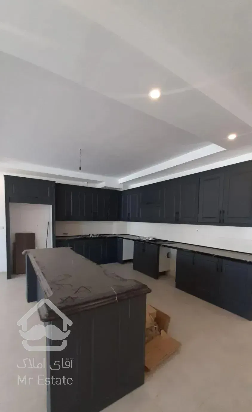 فروش واحدنوساز ۳خواب دوکله نورگیر ۱۴۸متری