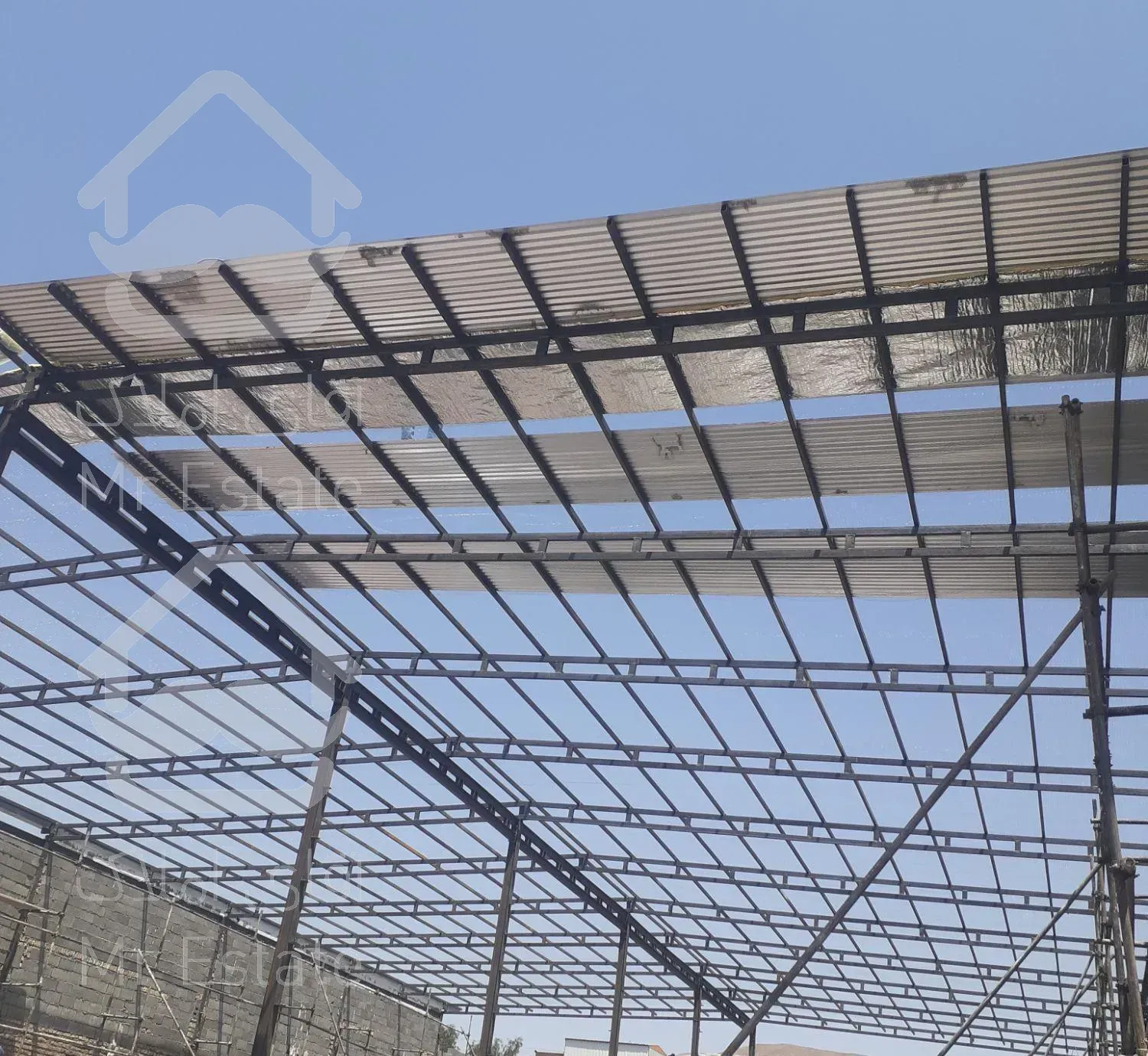 اجرایه شیروانی سقف هایه شیبدارو ساده پوشش سقف سوله