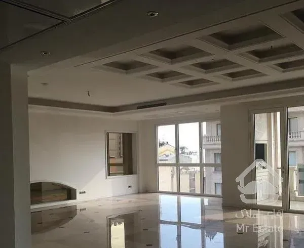 خیابان فرشته عظیمیه* ۱۳۵ متر خوش نقشه*سازنده بنام