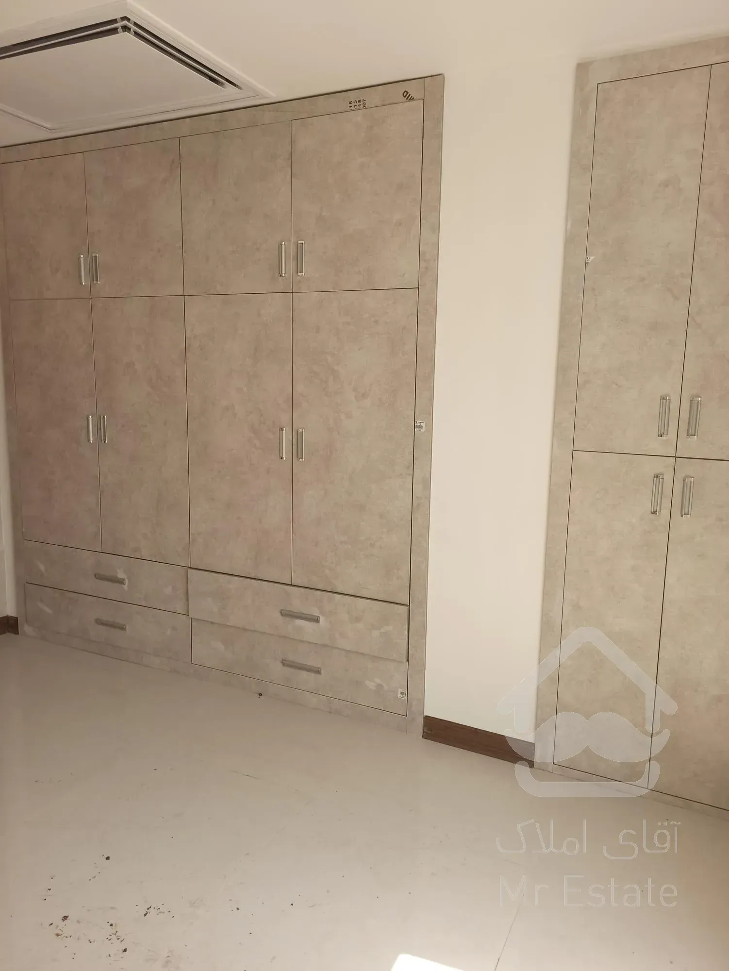 ۱۸۵ متر برج مجلل ویوی ابدی سرمایه گذاری پاسداران