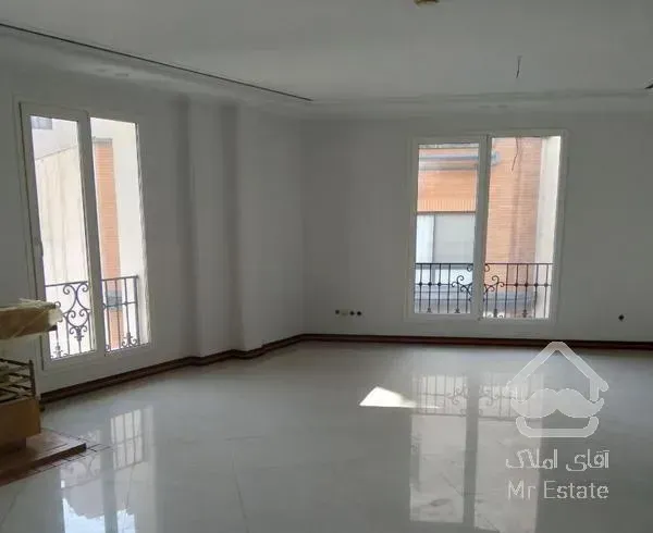 ۱۸۵ متر ۳خواب دوجهت نورگیر      کامرانیه