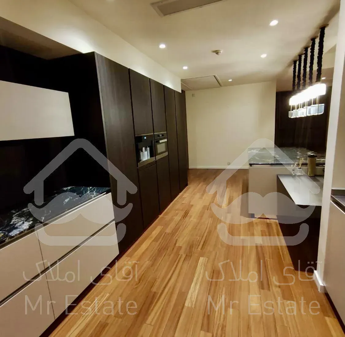 ⭐️۳۳۰متر فرمانیه تک واحدی مارکدار⭐️