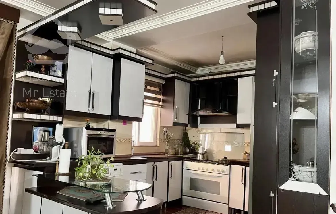 آپارتمان ۸۰ متری در فارابی