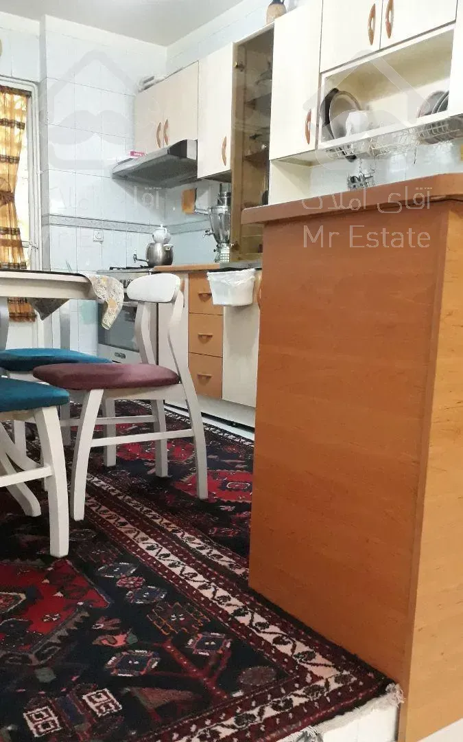 ۸۲ متر آپارتمان منطقه ۲۲ شهرک شهید باقری