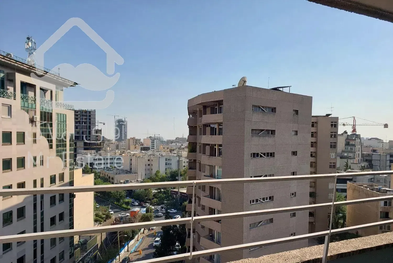 ۱۱۵ متر دو خوابه برج