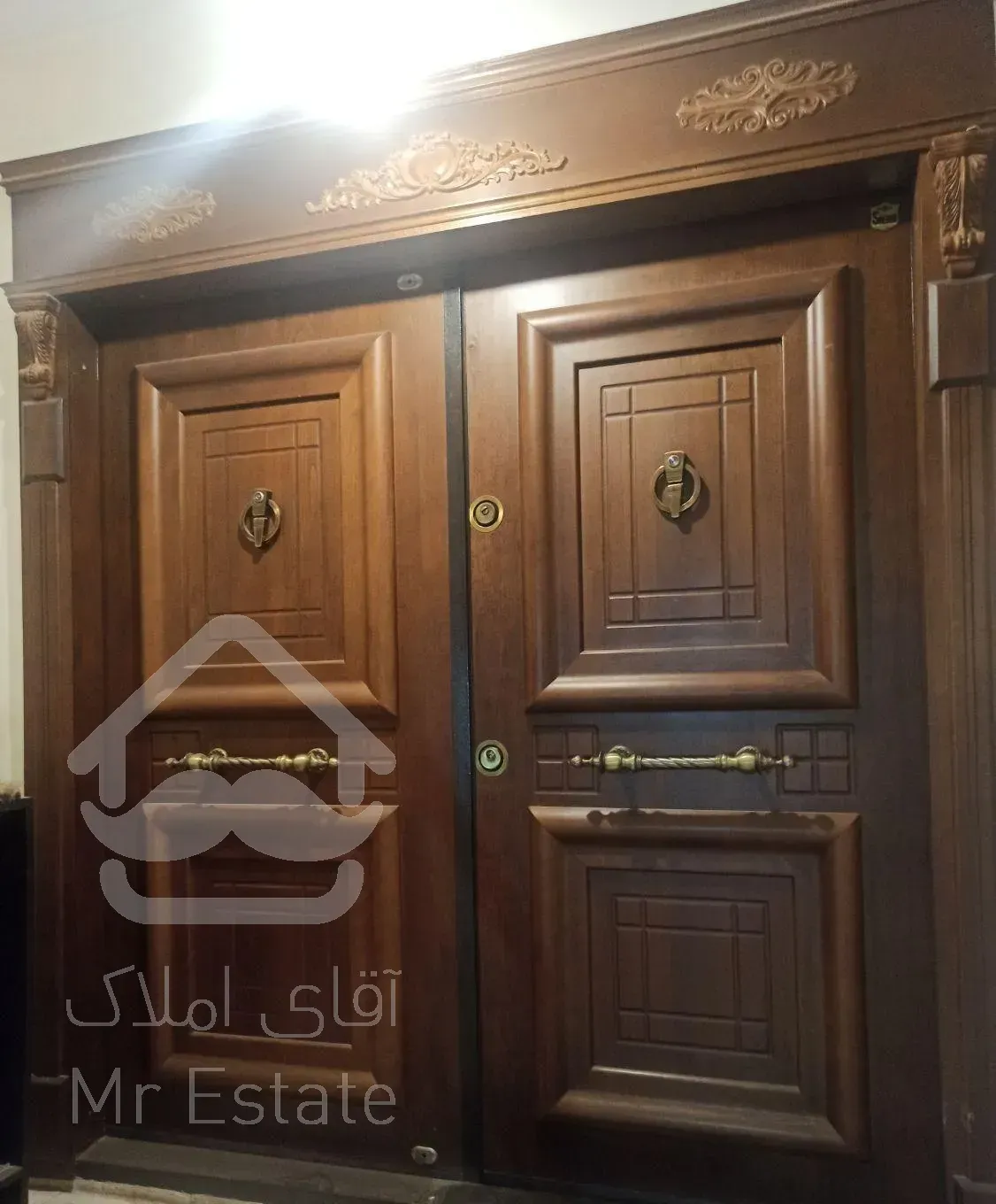 فروش آپارتمان ۱۱۲ متری ۳ خوابه طبقه ۳ در عبدل‌آباد