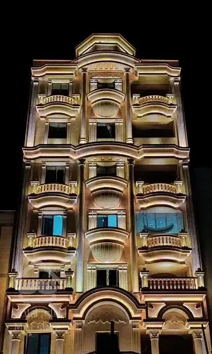 ۱۵۰متری/سالن پرده خور/لاکچری/بازسازی