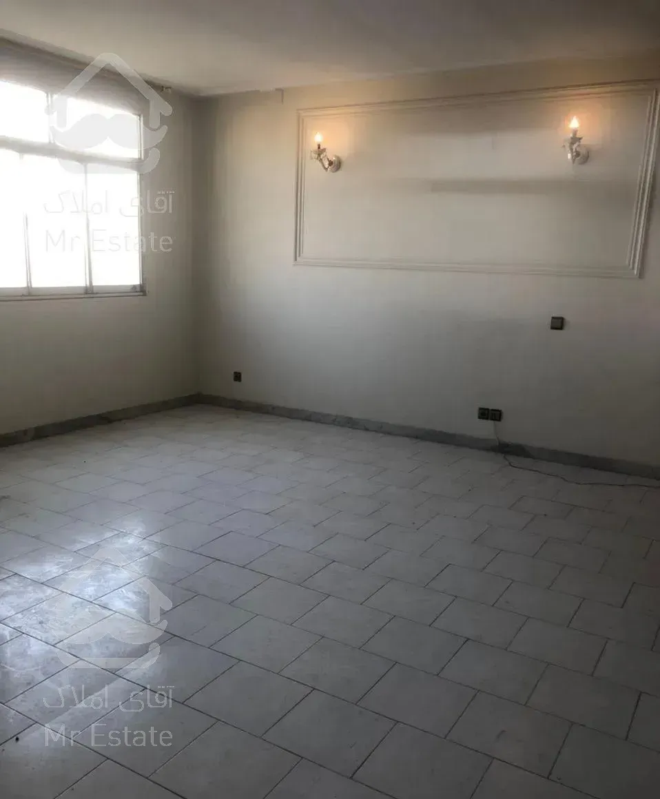 اپارتمان۹۶ منری